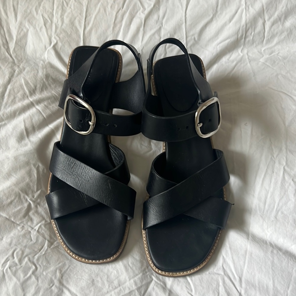 Everlane Italian Leather Buckle Heel